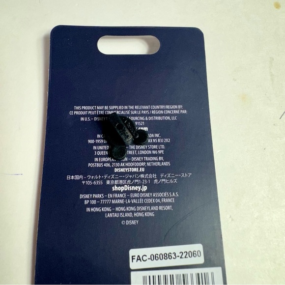 NWT. Disney parks wish cruise line ship pin. Cute and collectible authentic pin - Picture 6 of 7